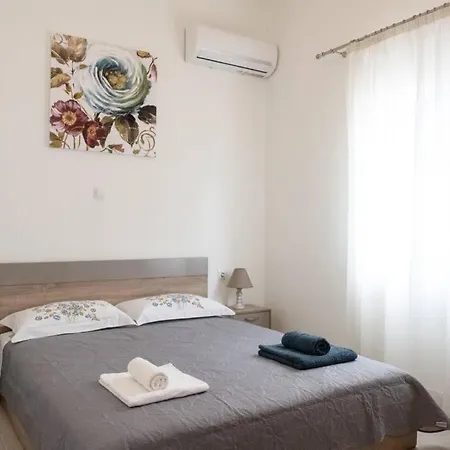 Shen House: Perfect Place For Vocational Travelers Apartment *